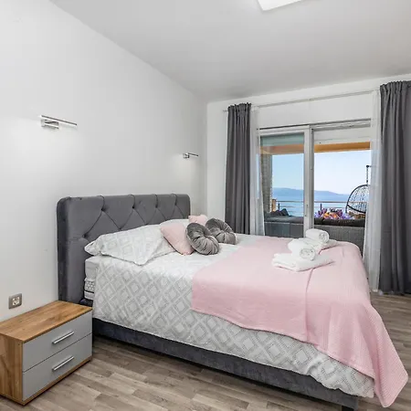 In With House Sea View Appartamento